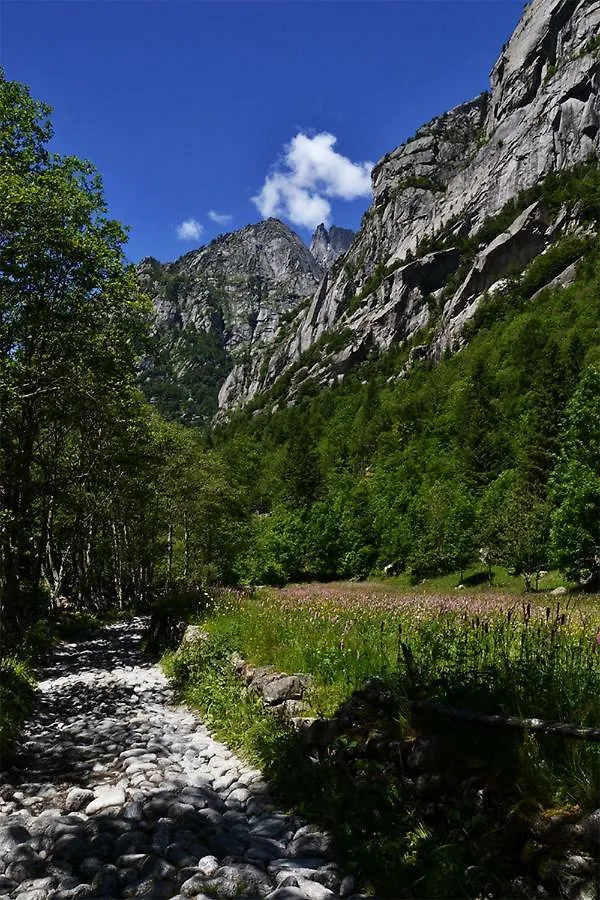 Bed and Breakfast Rifugio Mello San Martino  San Martino (Sondrio)