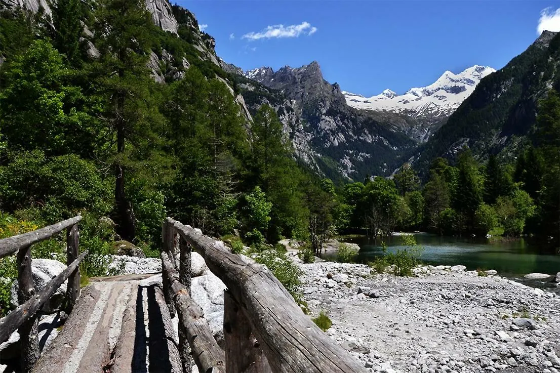 Rifugio Mello Bed and Breakfast San Martino  Bed & Breakfast